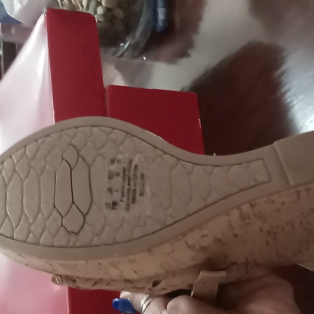 Wedges - Picture 3 of 3